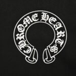 Chrome Hearts  24Fw horseshoe flower arm T-shirt