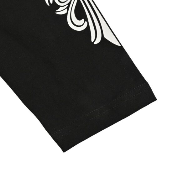 Chrome Hearts  24Fw horseshoe flower arm T-shirt