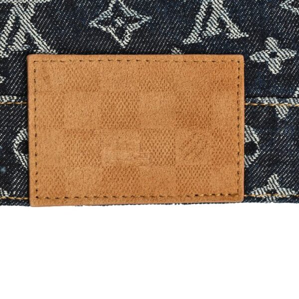 Louis Vuitton Heavy-duty jacquard pearl button straight jeans