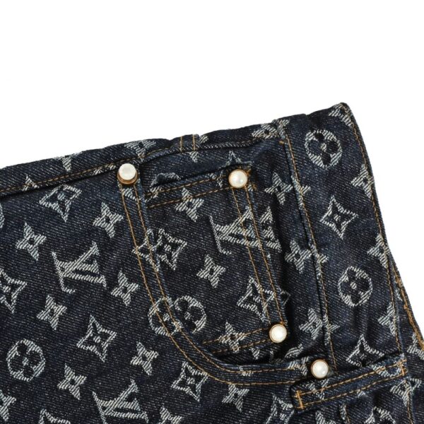 Louis Vuitton Heavy-duty jacquard pearl button straight jeans