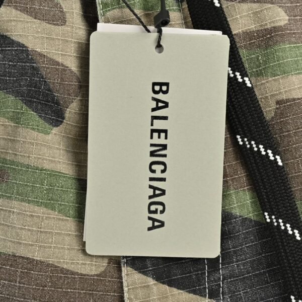 Balenciaga Camouflage trousers with detachable pockets