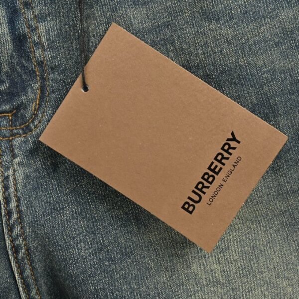 Prada 24Fw Wheat Horse Embroidered Jeans