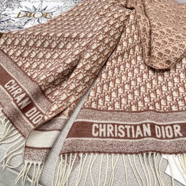 Dior Bookmark Cashmere Scarf Navy Toffee color