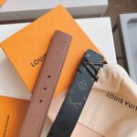 Louis Vuitton  French leather Belts