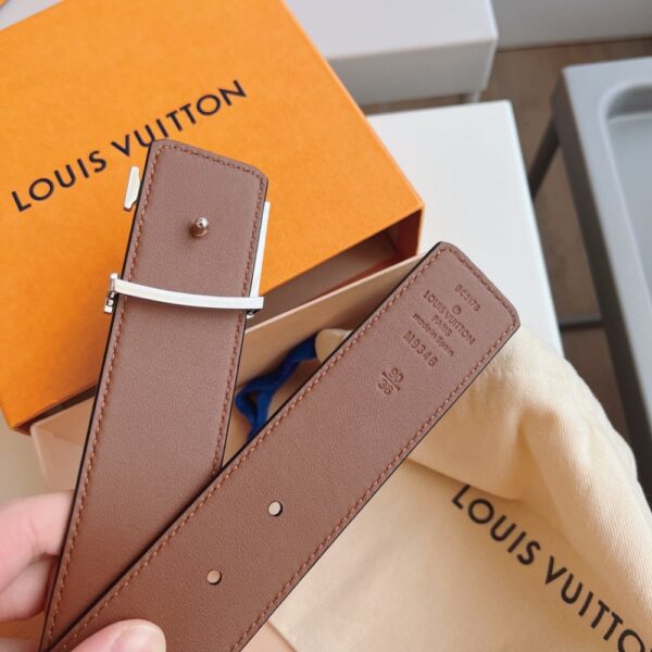 Louis Vuitton  French leather Belts