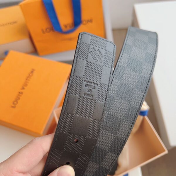 Louis Vuitton  French leather Belts