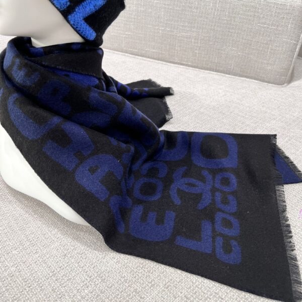 Chanel Gradient graffiti shawl Blue