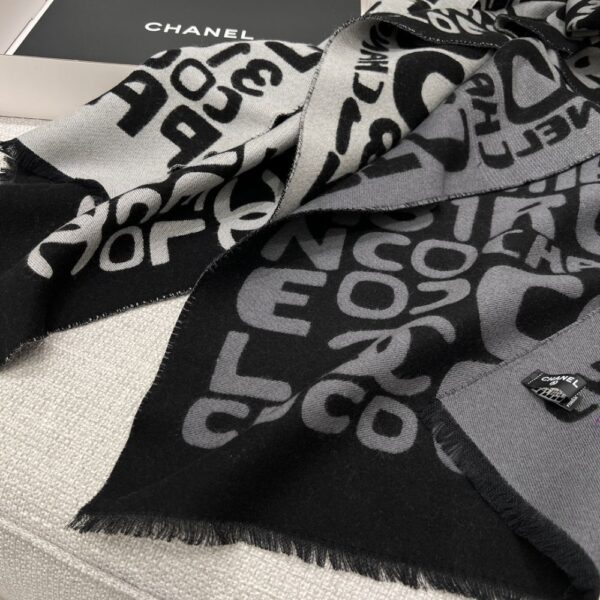 Chanel Gradient graffiti shawl Black Grey