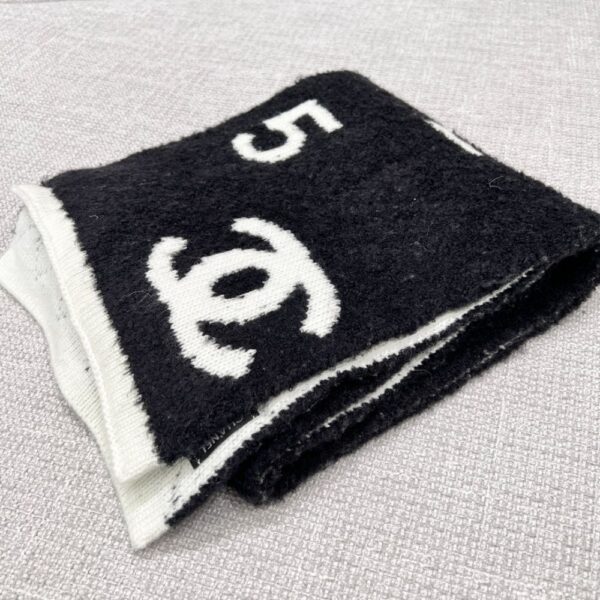 Chanel No. 5 Cashmere Scarf Black White