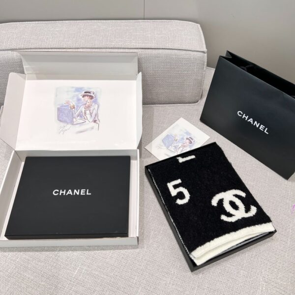 Chanel No. 5 Cashmere Scarf Black White