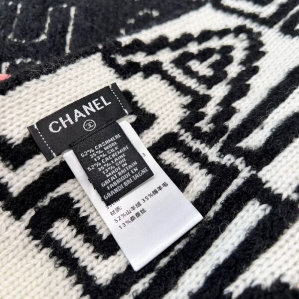 Chanel Letter Overlap Scarf Hat Black White