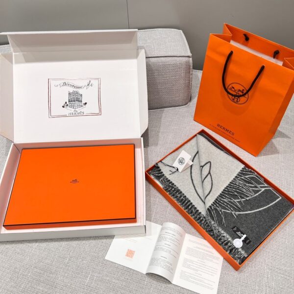 Hermes Equestrian Cross Grey