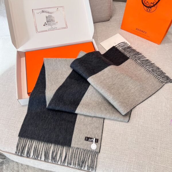 Hermes Cashmere scarf navy blue/grey