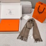 Hermes Fubao Avenue No. 24 Race Track Charcoal Milk Tea