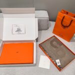 Hermes Fubao Avenue No. 24 Race Track Charcoal Milk Tea