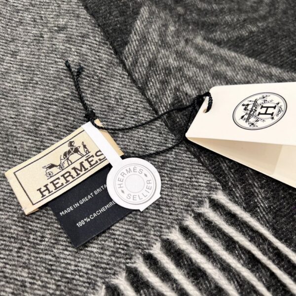 Hermes Fubao Avenue No. 24 Race Track Charcoal Gray