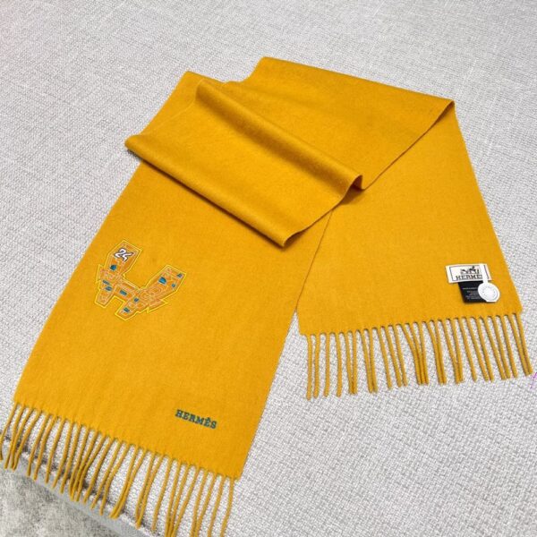 Hermes space university scarf Yellow