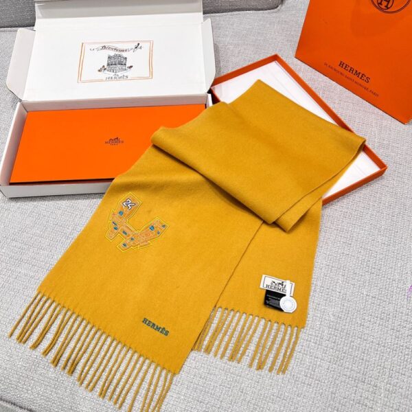 Hermes space university scarf Yellow