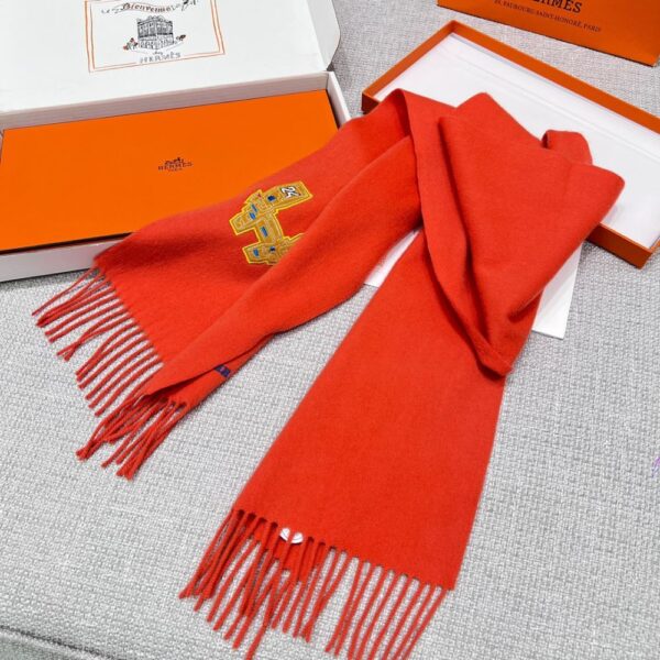 Hermes space university scarf Red