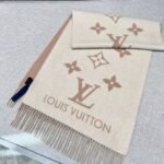 Louis Vuitton Rrykjavik Classic Cashmere Scarf Cream