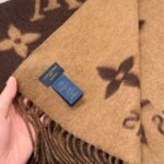 Louis Vuitton Rrykjavik Classic Cashmere Scarf Coffee