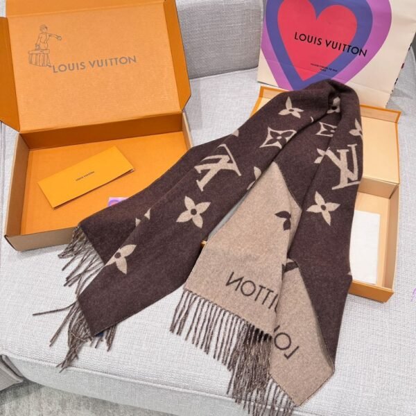 Louis Vuitton Rrykjavik Classic Cashmere Scarf Brown