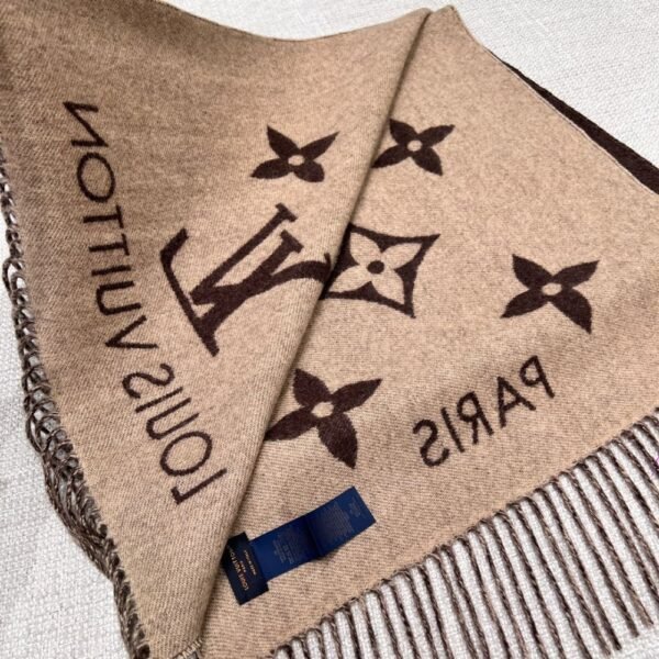 Louis Vuitton Rrykjavik Classic Cashmere Scarf Brown