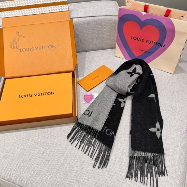 Louis Vuitton Rrykjavik Classic Cashmere Scarf Black Grey