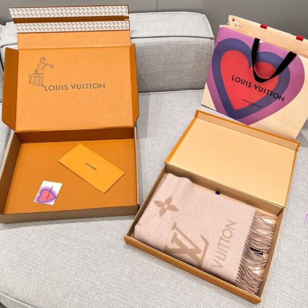 Louis Vuitton Rrykjavik Classic Cashmere Scarf