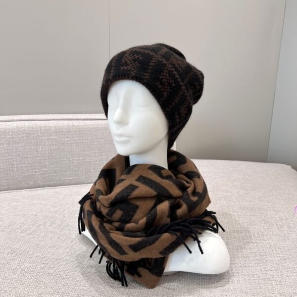 Fendi Triangle cashmere shawl brown