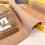 Fendi Pocket fur scarf milk tea color