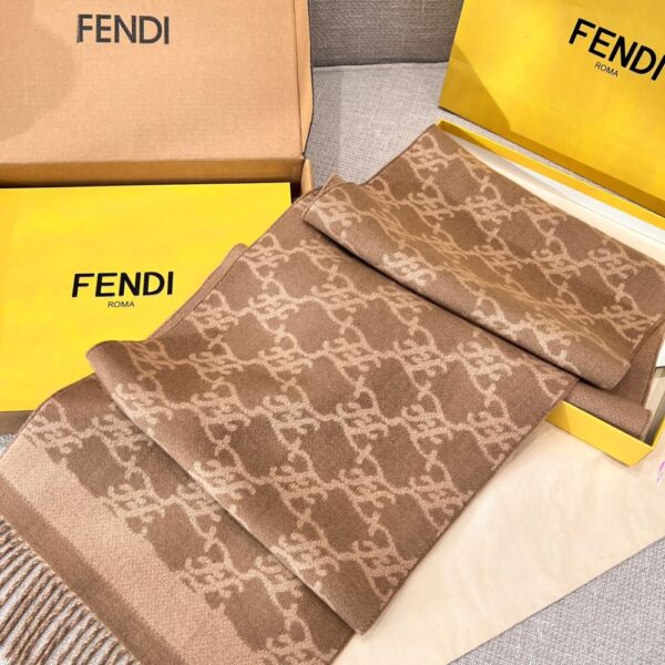 Fendi  KARL Double-Sided Scarf Milk Tea