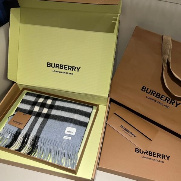 Burberry Classic Scarf Haze Blue