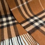 Burberry Classic Scarf Caramel