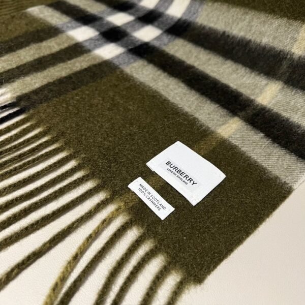 Burberry Classic Scarf Olive Green