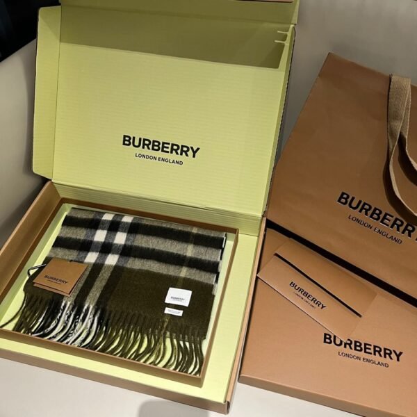 Burberry Classic Scarf Olive Green