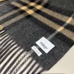 Burberry Classic Scarf Charcoal Grey