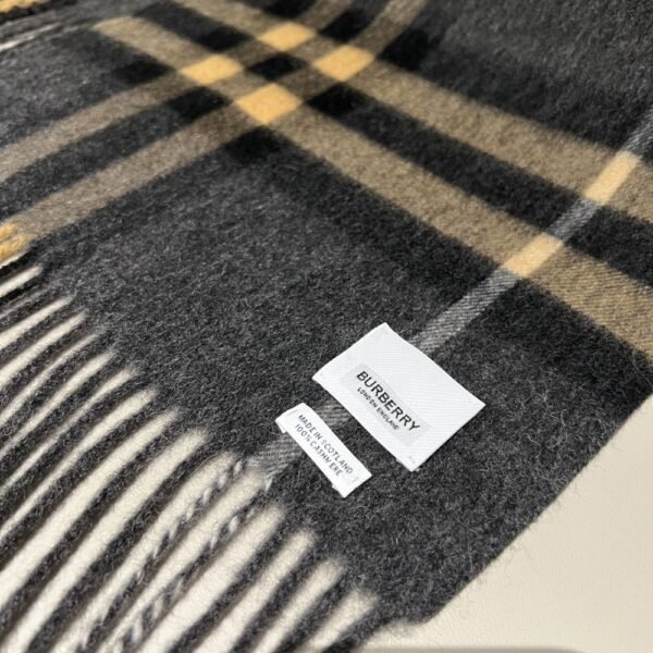 Burberry Classic Scarf Charcoal Grey