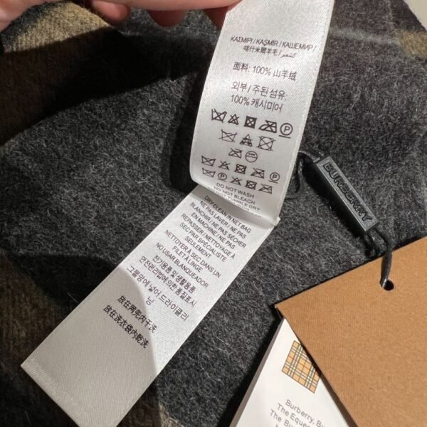 Burberry Classic Scarf Charcoal Grey