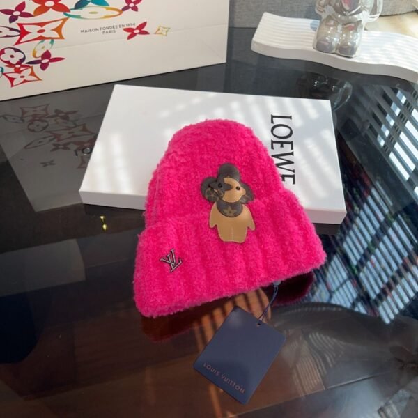 Louis Vuitton Plush knitted hat