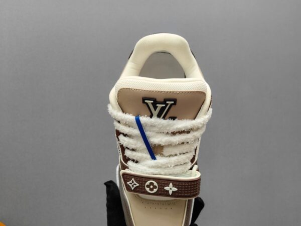 Louis Vuitton Trainer Retro Brown