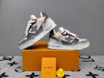 Louis Vuitton Trainer Retro Brown