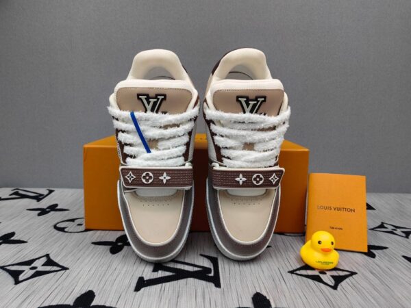 Louis Vuitton Trainer Retro Brown