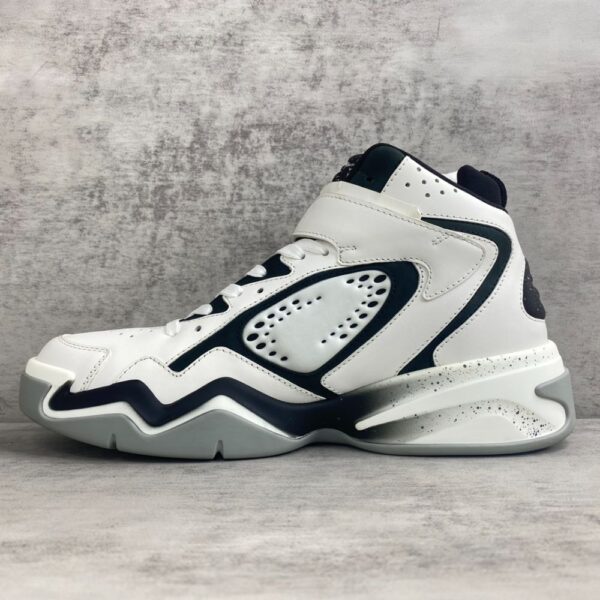 Louis Vuitton Trainer 2.0 Retro basketball shoes White Black