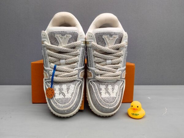 Louis Vuitton Trainer Maxi White Diamond