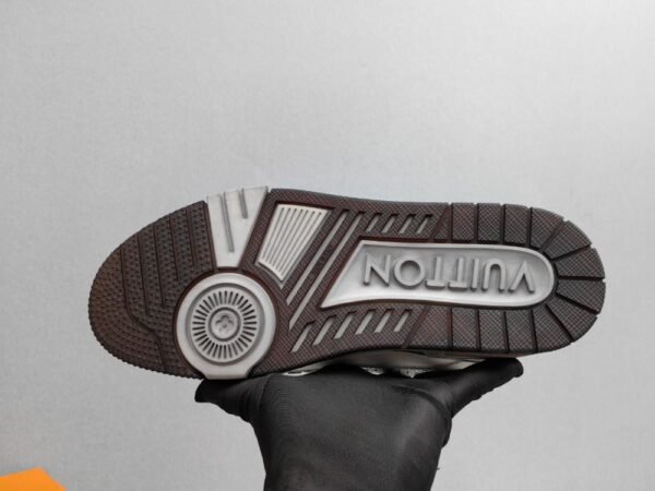 Louis Vuitton Trainer Graffiti Grey