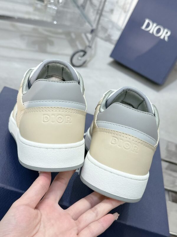 Dior  B27 Low Cream Grey