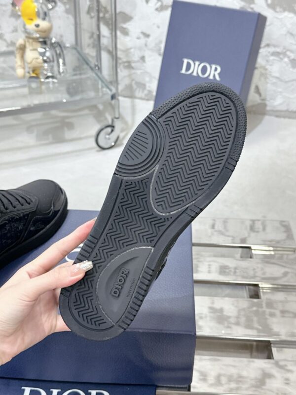 Dior  B27 Low Bright leather Black