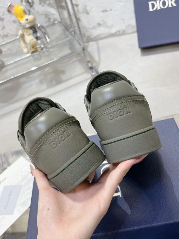Dior  B27 Low Olive Green