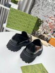Gucci Loafer  Bright leather texture